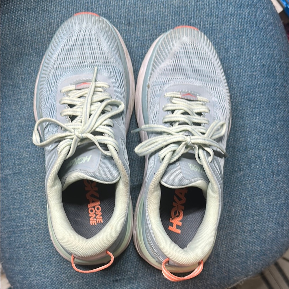 Hoka One W Bondi 7